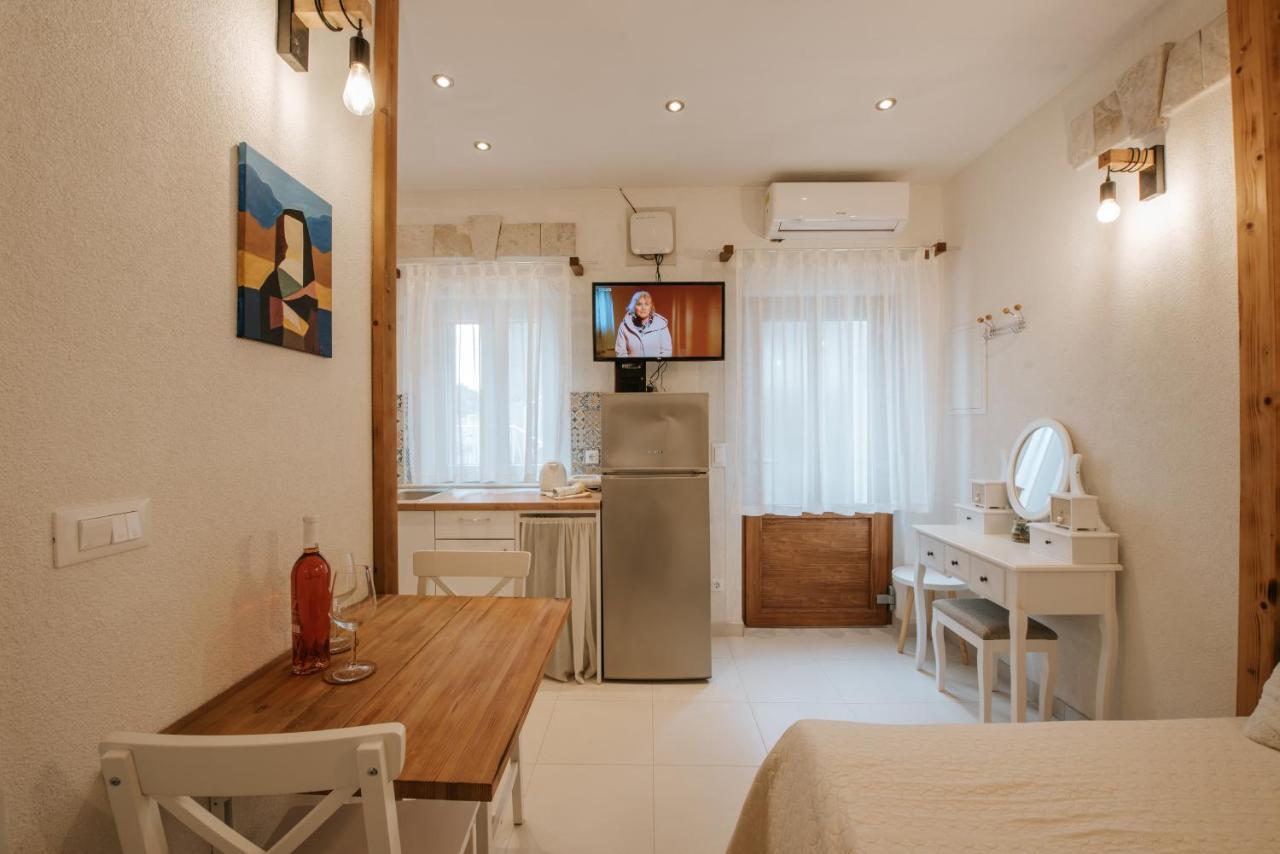 Apartment House Cicibela Baska Voda